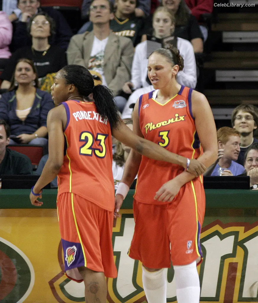 Diana Taurasi photo 3 of 87
