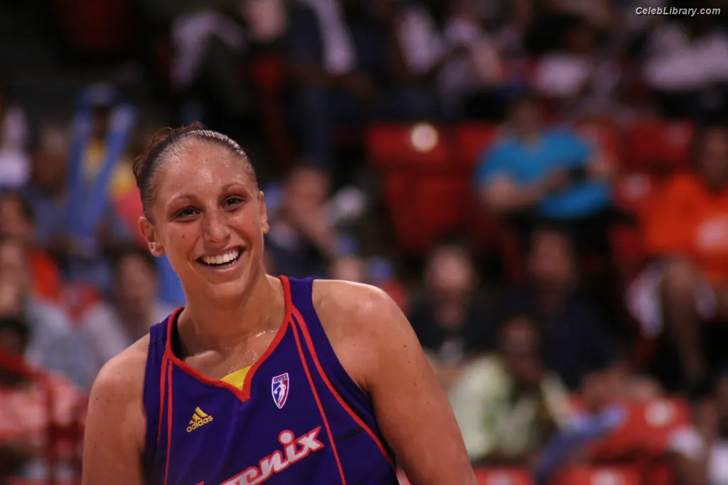 Diana Taurasi photo 7 of 87