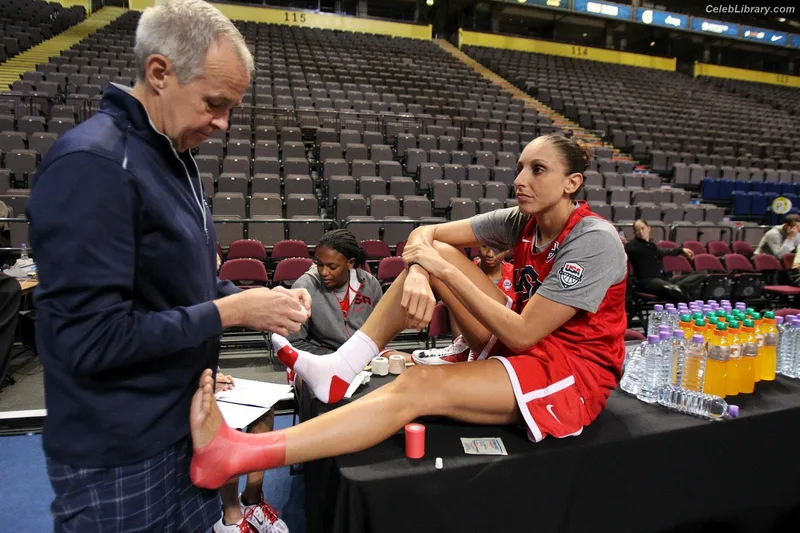 Diana Taurasi photo 10 of 87