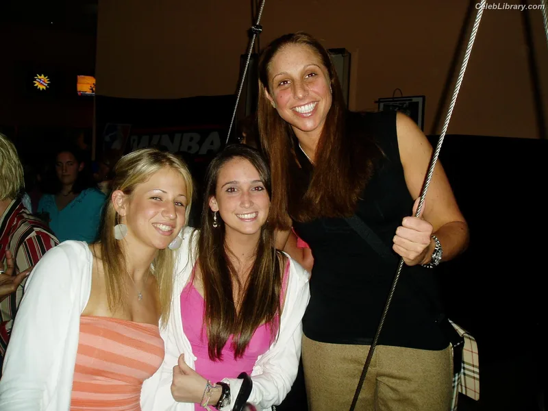 Diana Taurasi photo 14 of 87