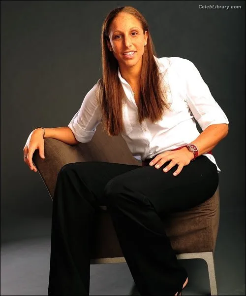 Diana Taurasi photo 5 of 87