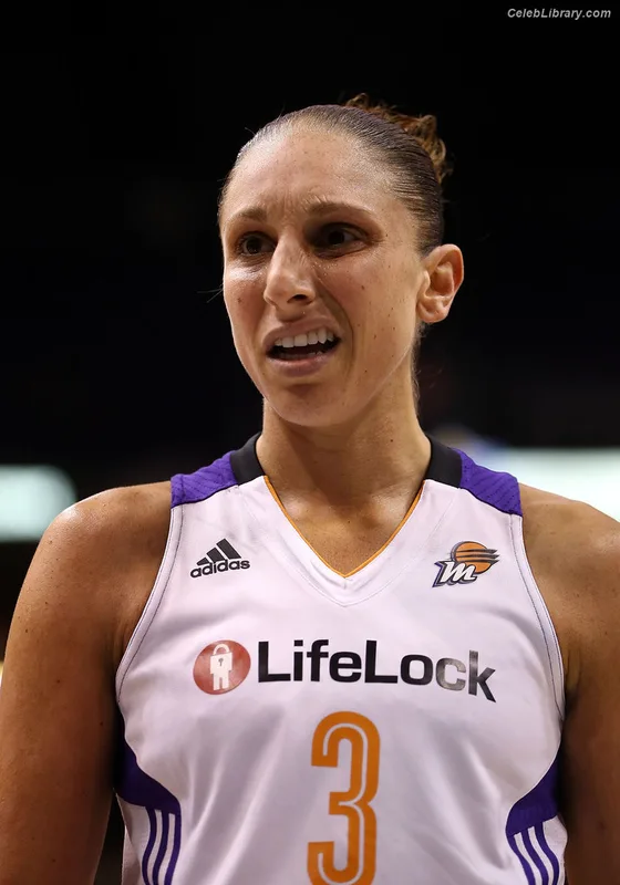 Diana Taurasi photo 12 of 87