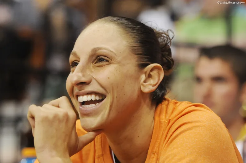 Diana Taurasi photo 15 of 87