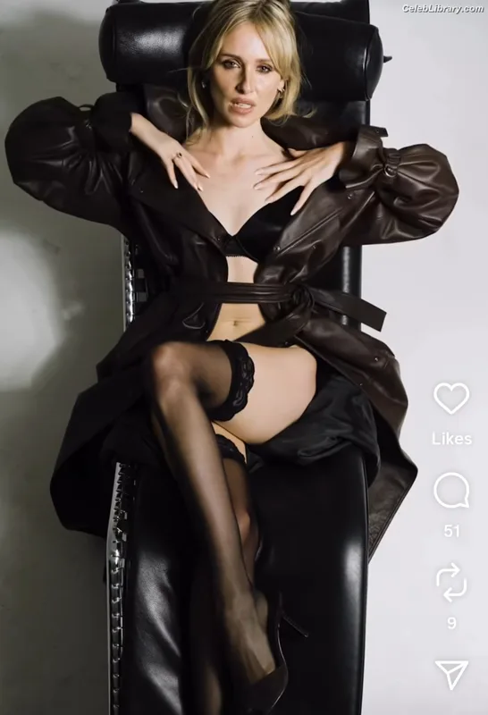 Diana Vickers photo 1 of 120