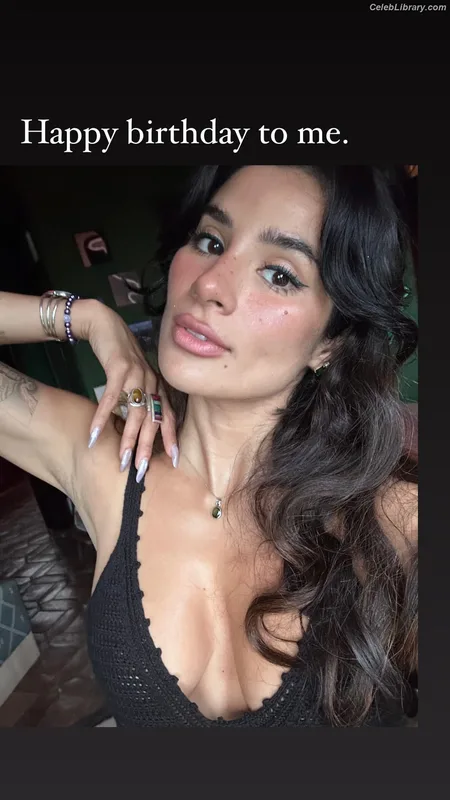 Diane Guerrero photo 9 of 163