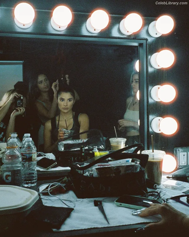 Diane Guerrero photo 13 of 163
