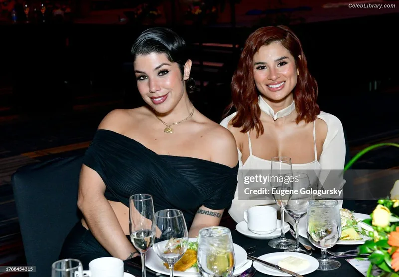Diane Guerrero photo 9 of 163