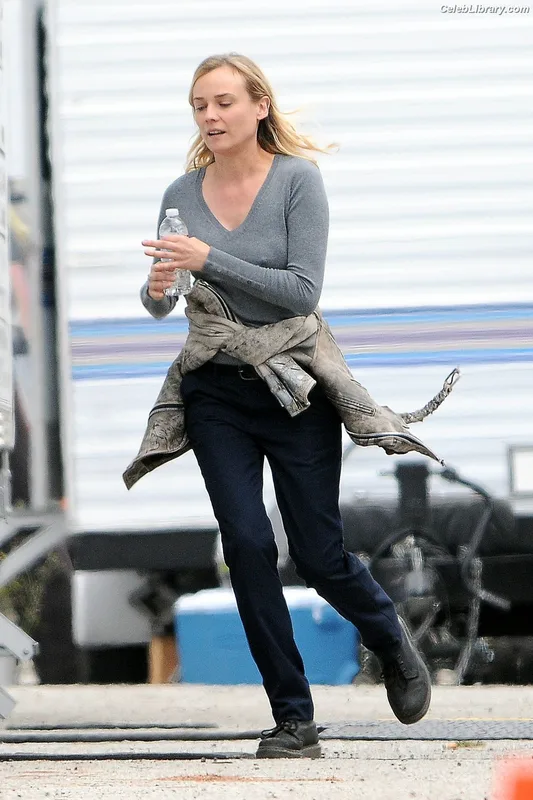 Diane Kruger photo 18 of 133