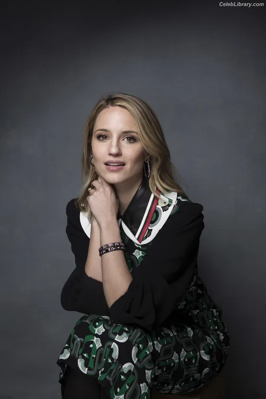 Dianna Agron photo 20 of 210