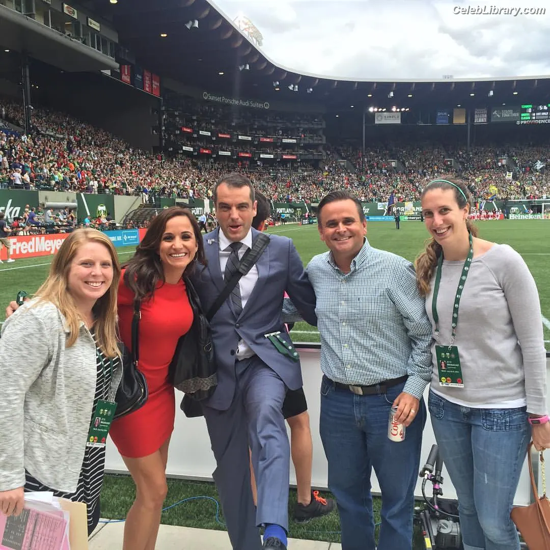 Dianna Russini photo 12 of 392