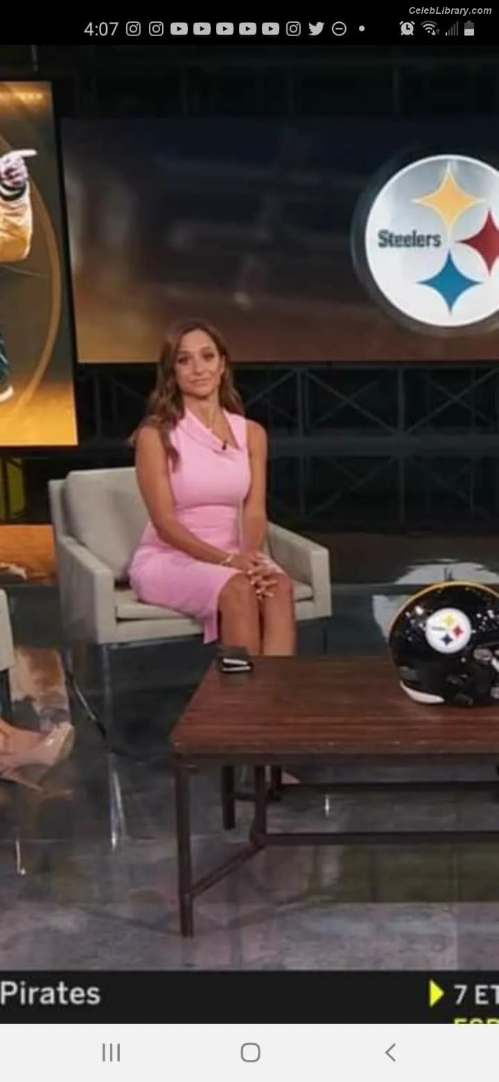 Dianna Russini photo 24 of 392