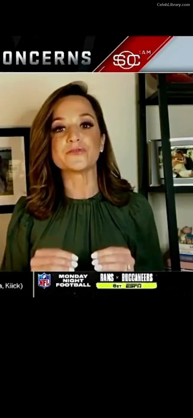 Dianna Russini photo 20 of 392