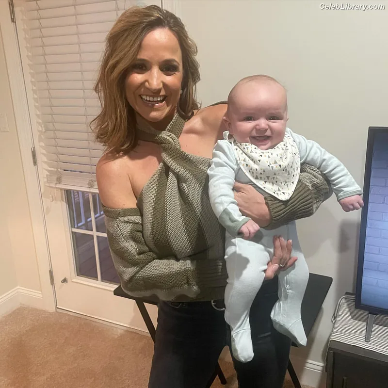 Dianna Russini photo 20 of 393