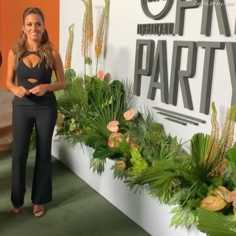 Dianna Russini photo 7 of 393