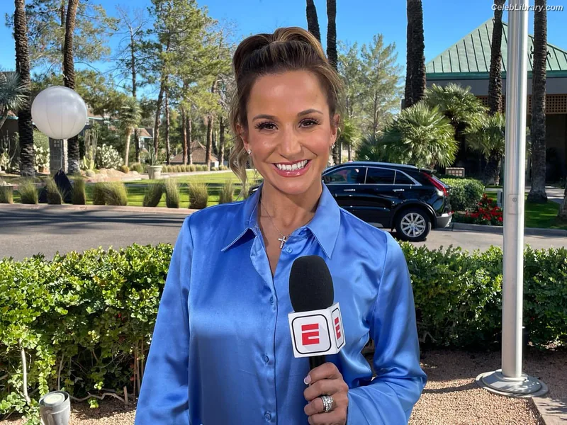 Dianna Russini photo 10 of 393