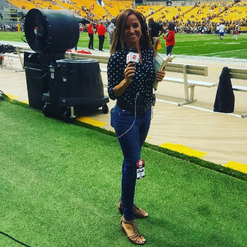 Dianna Russini photo 7 of 393