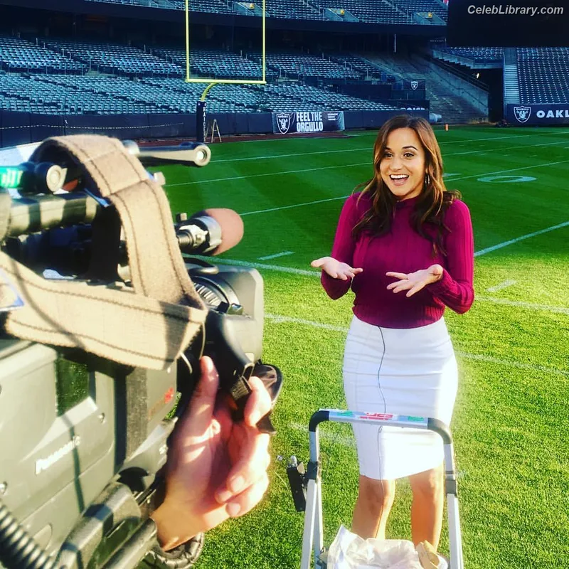 Dianna Russini photo 9 of 393