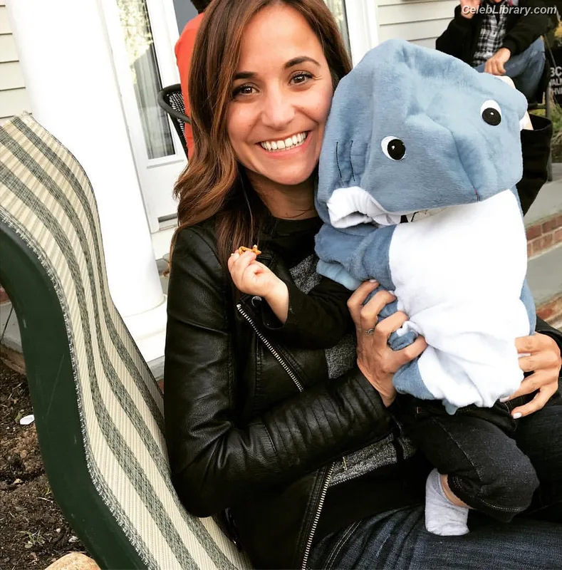 Dianna Russini photo 16 of 393