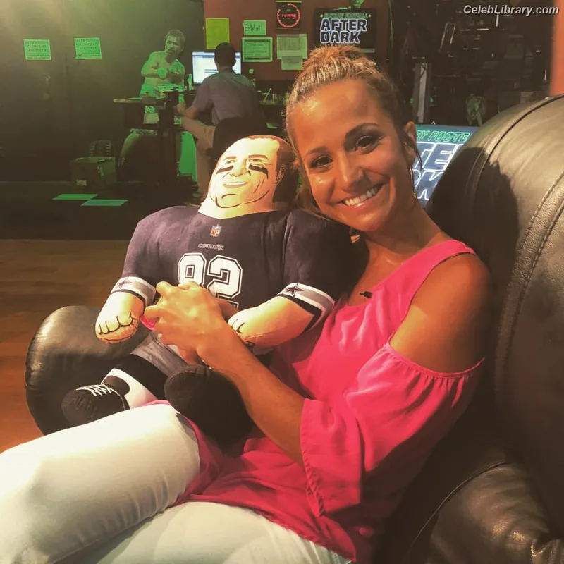 Dianna Russini photo 24 of 393