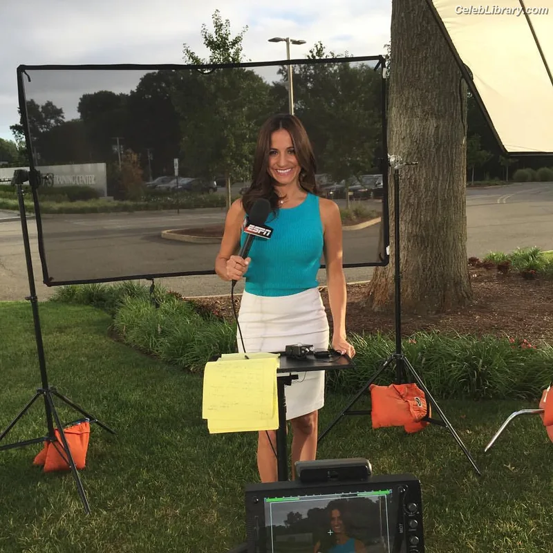 Dianna Russini photo 20 of 393