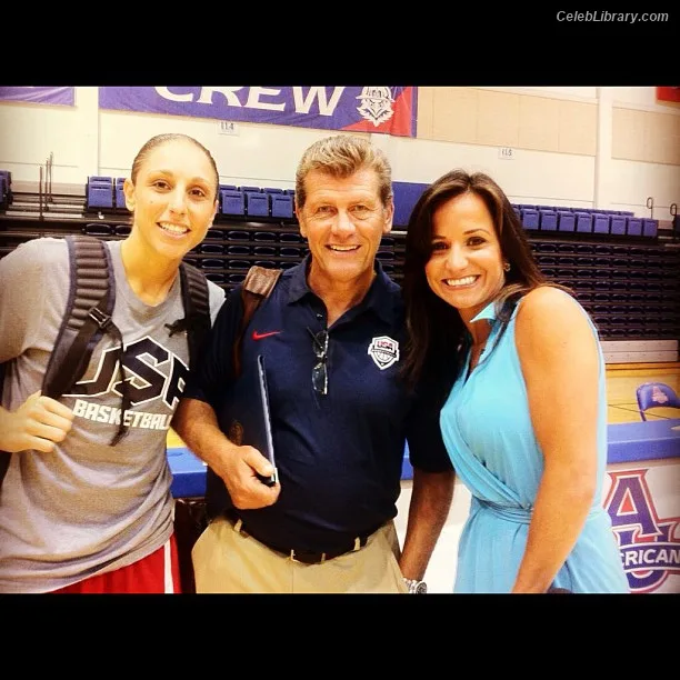 Dianna Russini photo 9 of 393