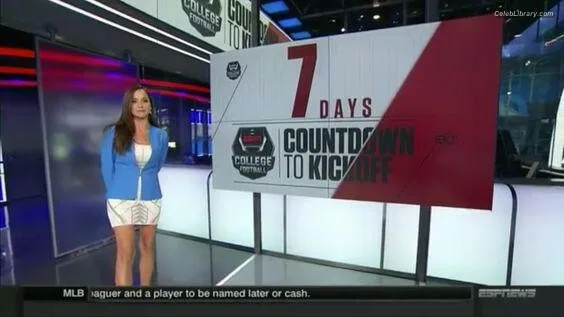 Dianna Russini photo 19 of 393
