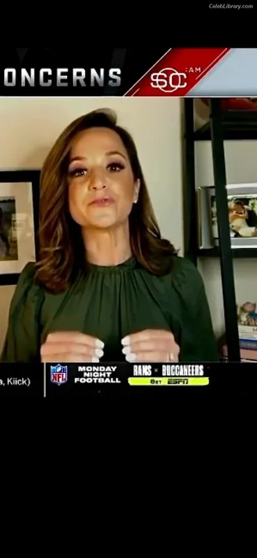 Dianna Russini photo 20 of 393