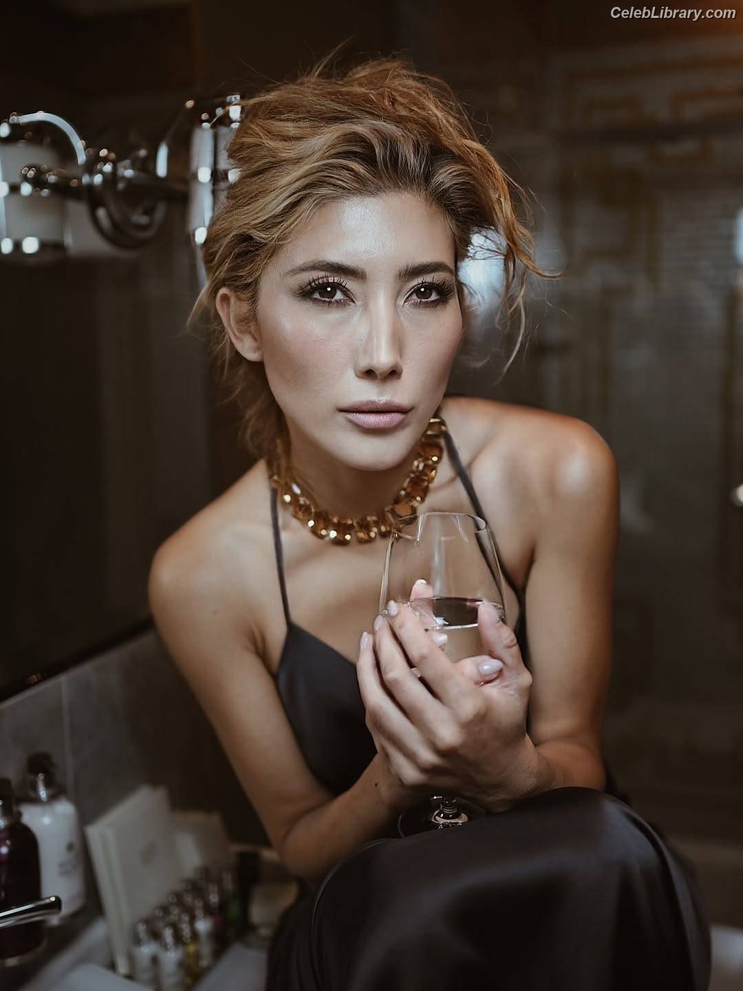 Dichen Lachman photo 2 of 139