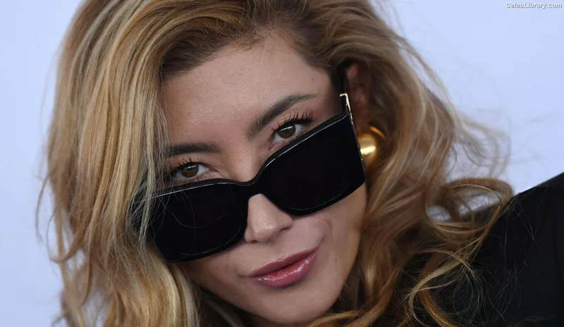 Dichen Lachman photo 4 of 139