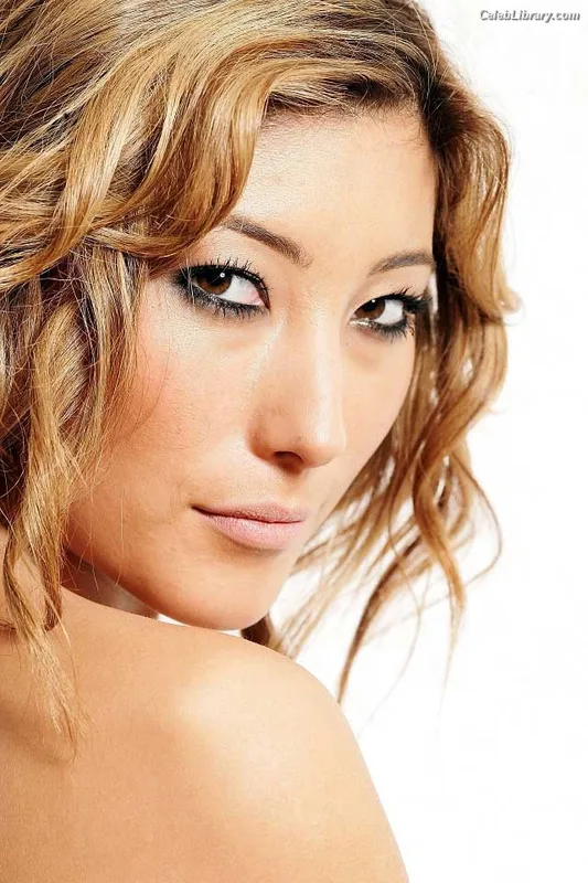 Dichen Lachman photo 2 of 139