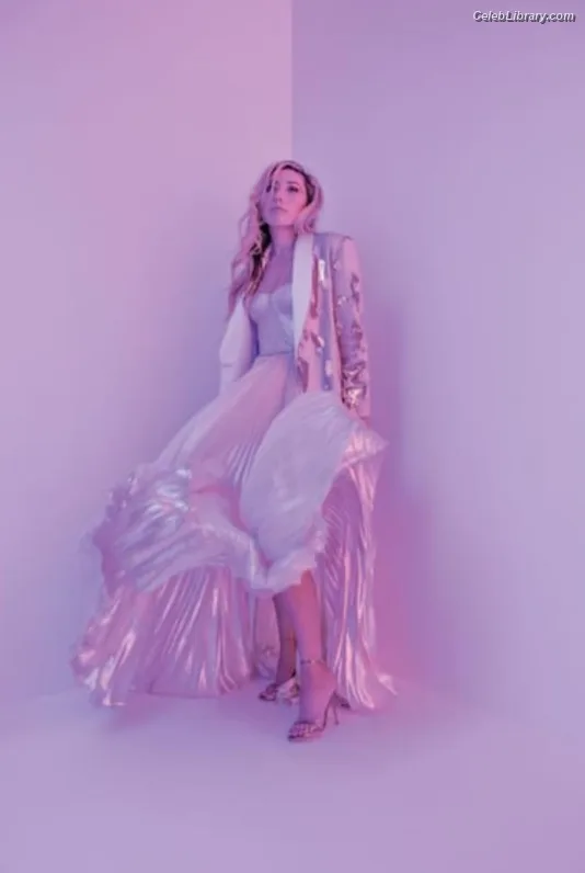 Dichen Lachman photo 7 of 139