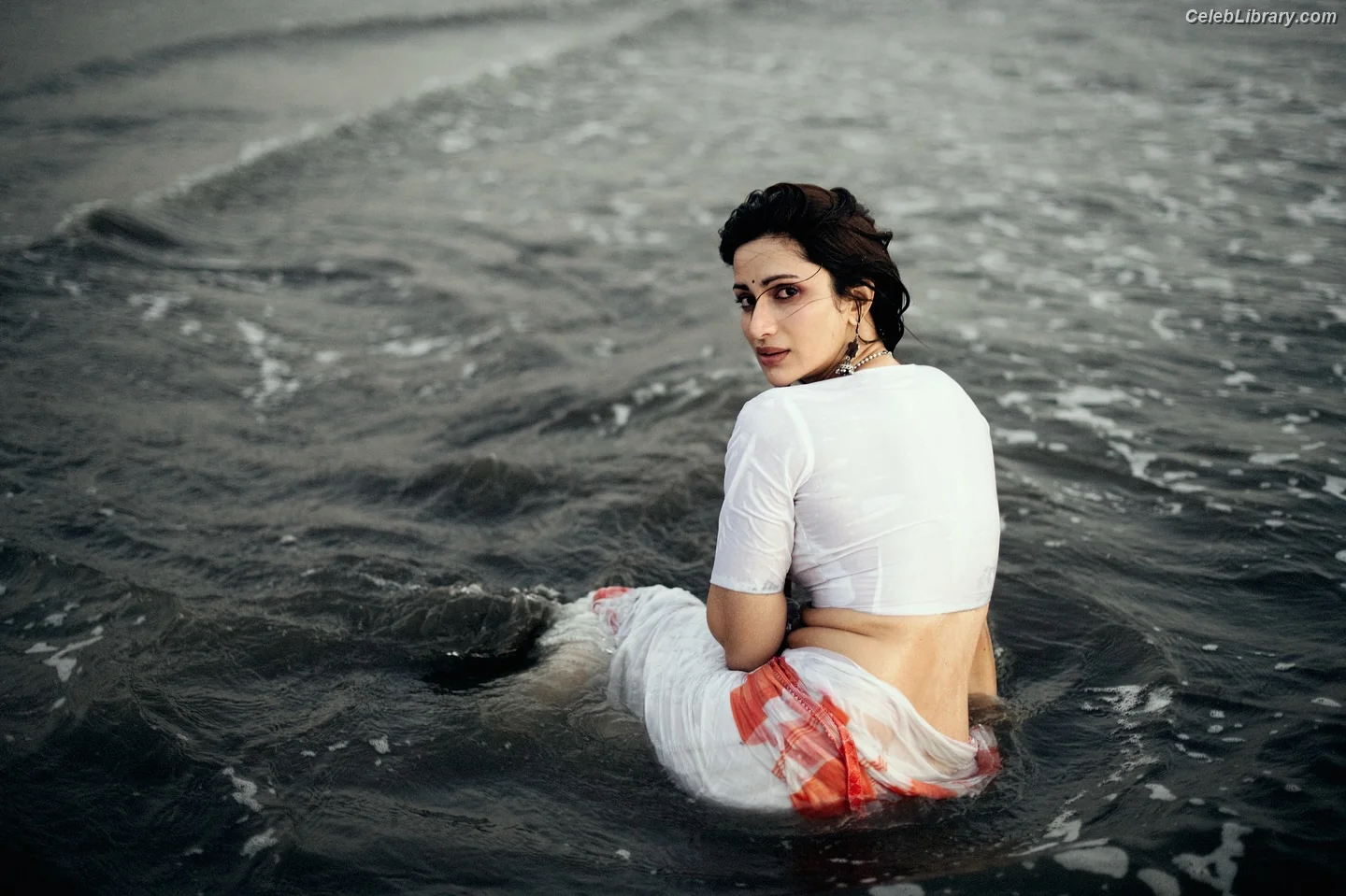 Diksha J Singh photo 10 of 165