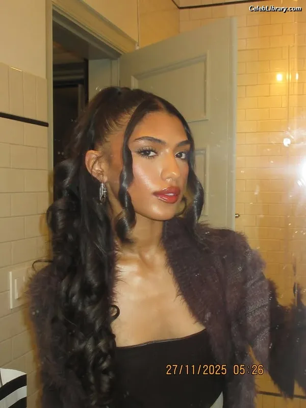 Dior Goodjohn photo 5 of 63