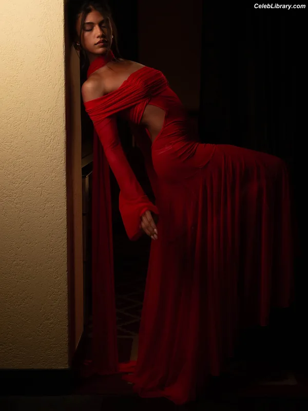 Dior Goodjohn photo 24 of 63