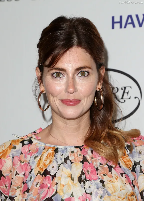 Diora Baird photo 9 of 27