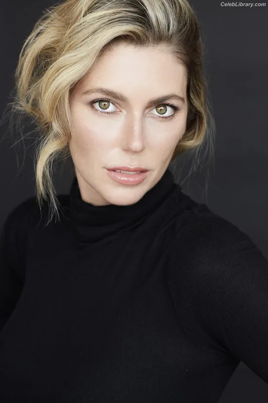 Diora Baird photo 23 of 27