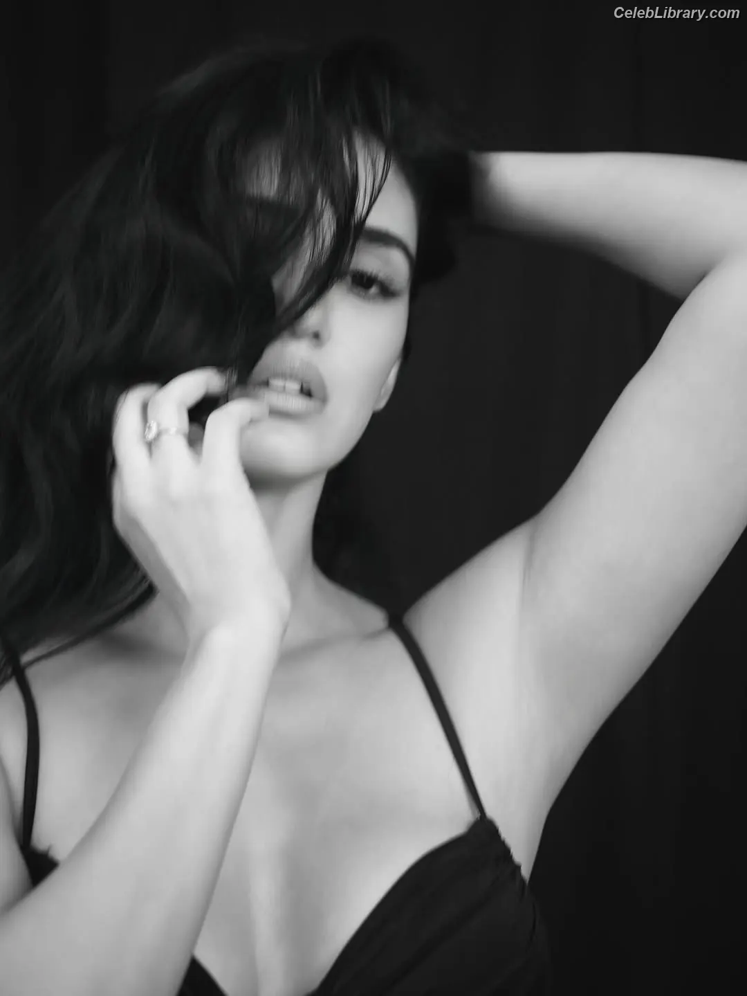 Disha Patani photo 9 of 528