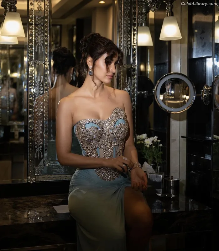 Disha Patani photo 21 of 529
