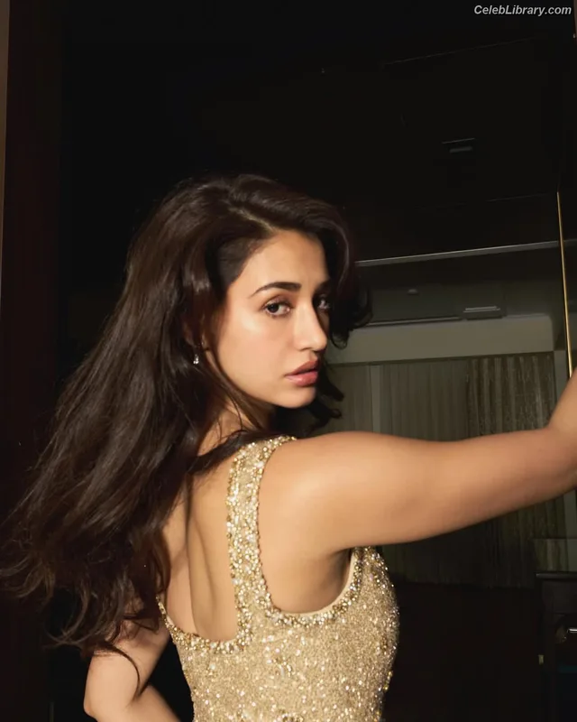 Disha Patani photo 9 of 529