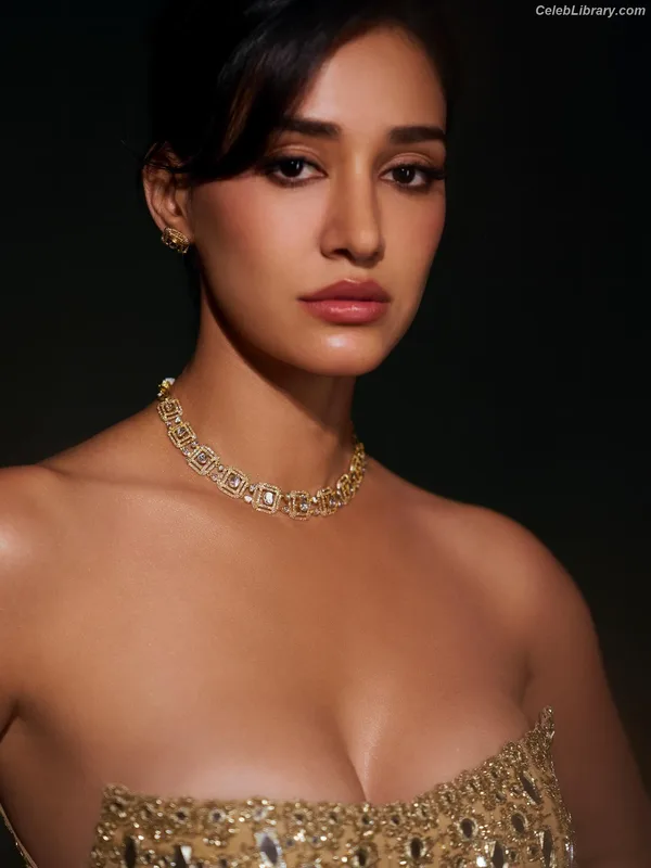 Disha Patani photo 21 of 529