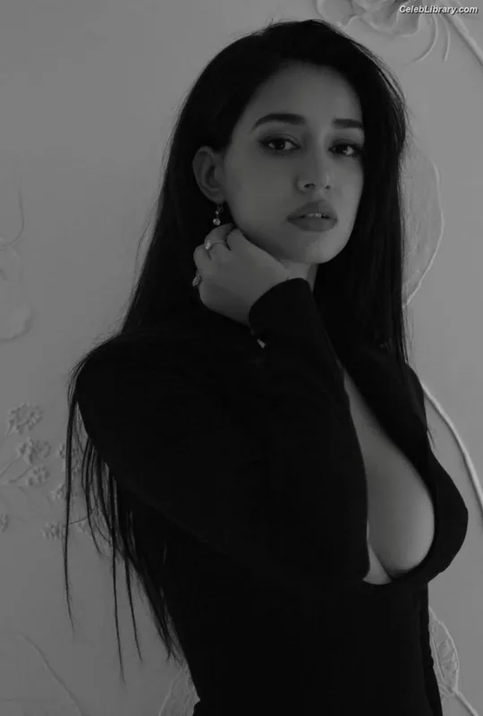 Disha Patani photo 17 of 529