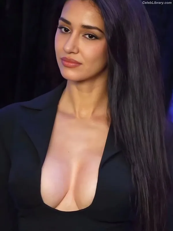 Disha Patani photo 23 of 529