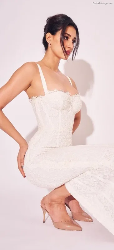 Disha Patani photo 19 of 529