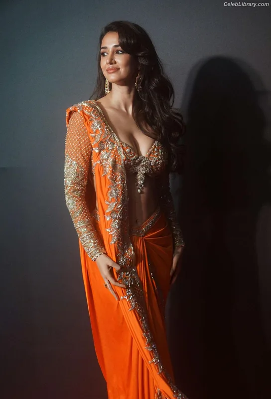 Disha Patani photo 14 of 529