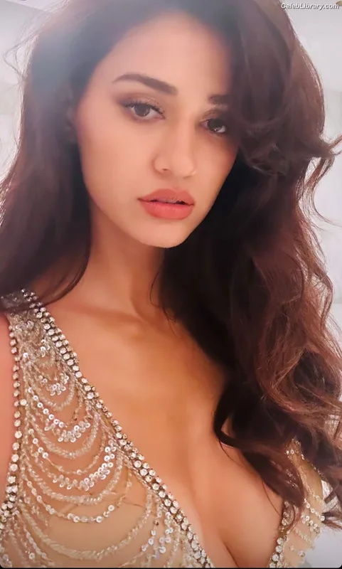 Disha Patani photo 15 of 529