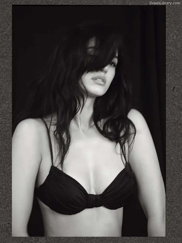 Disha Patani photo 2 of 529