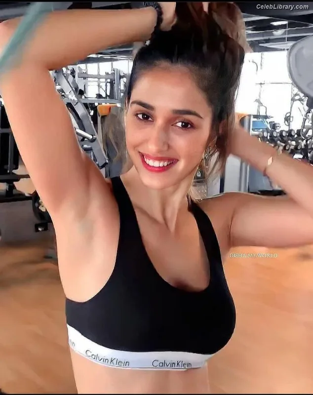 Disha Patani photo 22 of 529