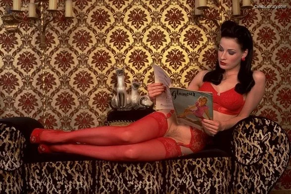 Dita Von Teese photo 11 of 564