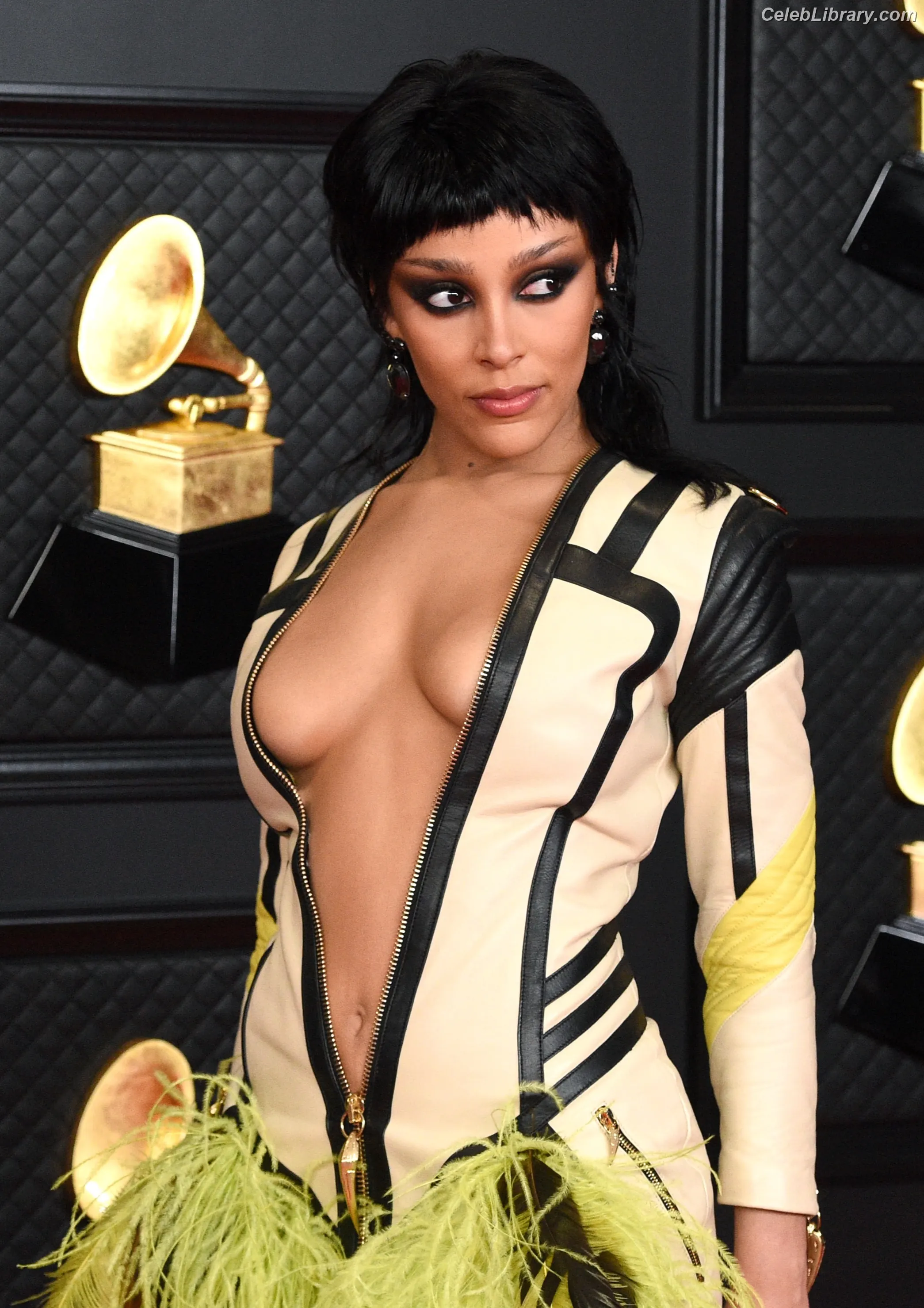 Doja Cat photo 16 of 1963