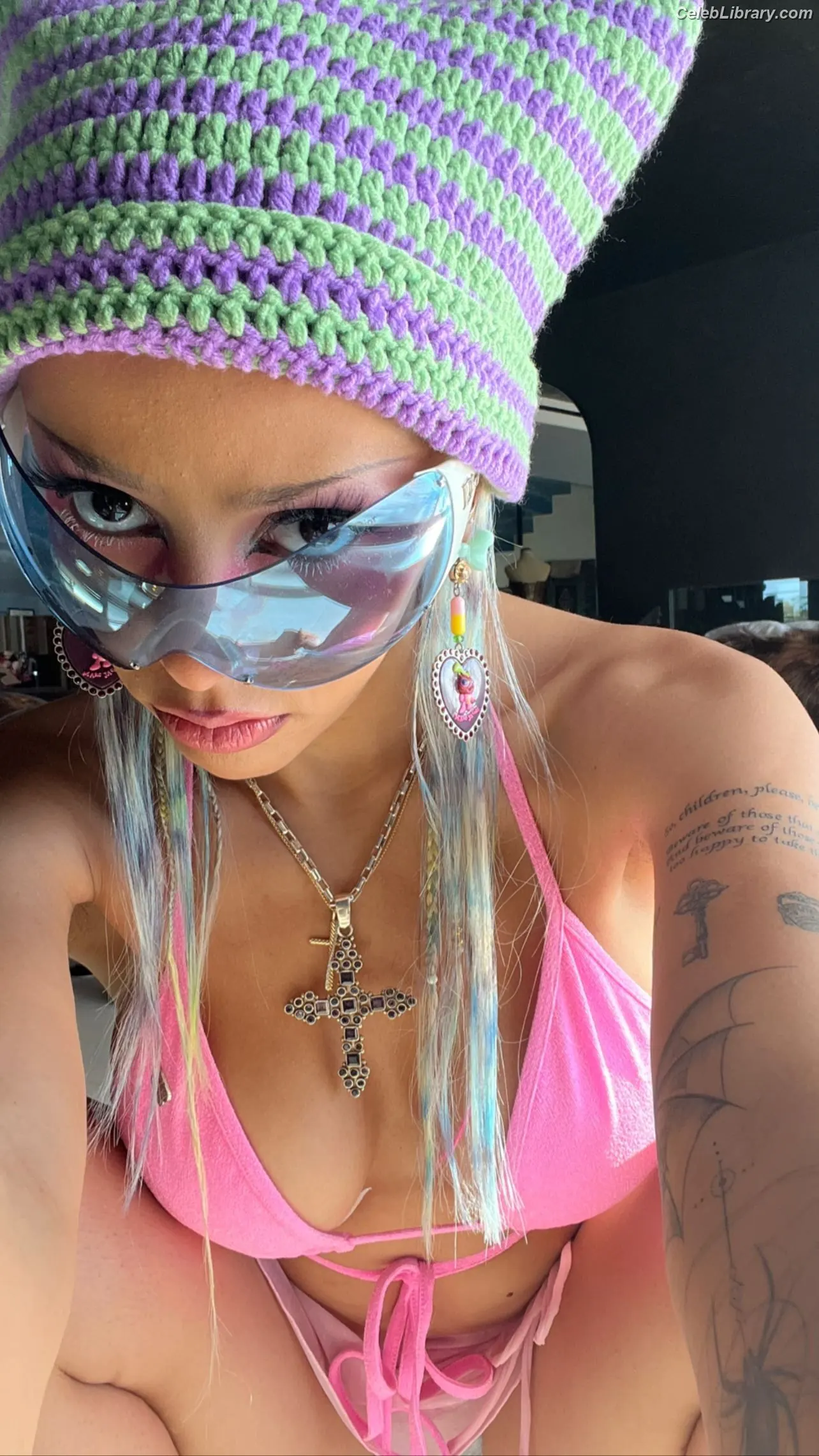 Doja Cat photo 1 of 1963
